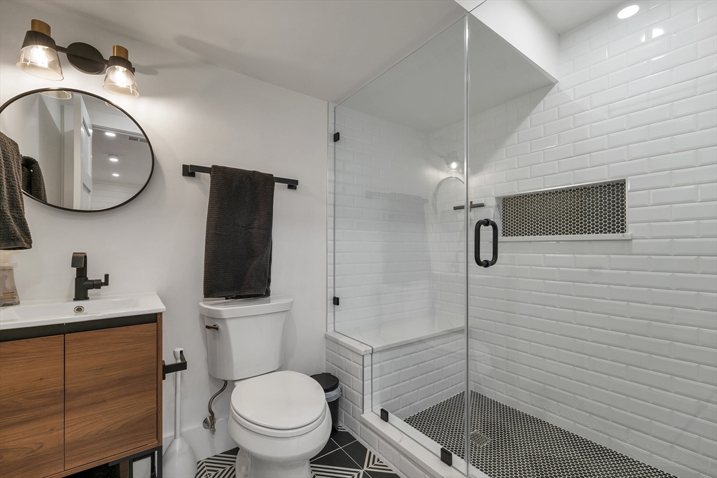 22 Harvard St, Somerville, MA Photo #33