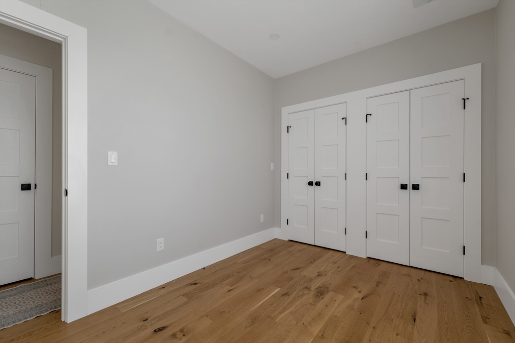 22 Harvard St, Somerville, MA Photo #24