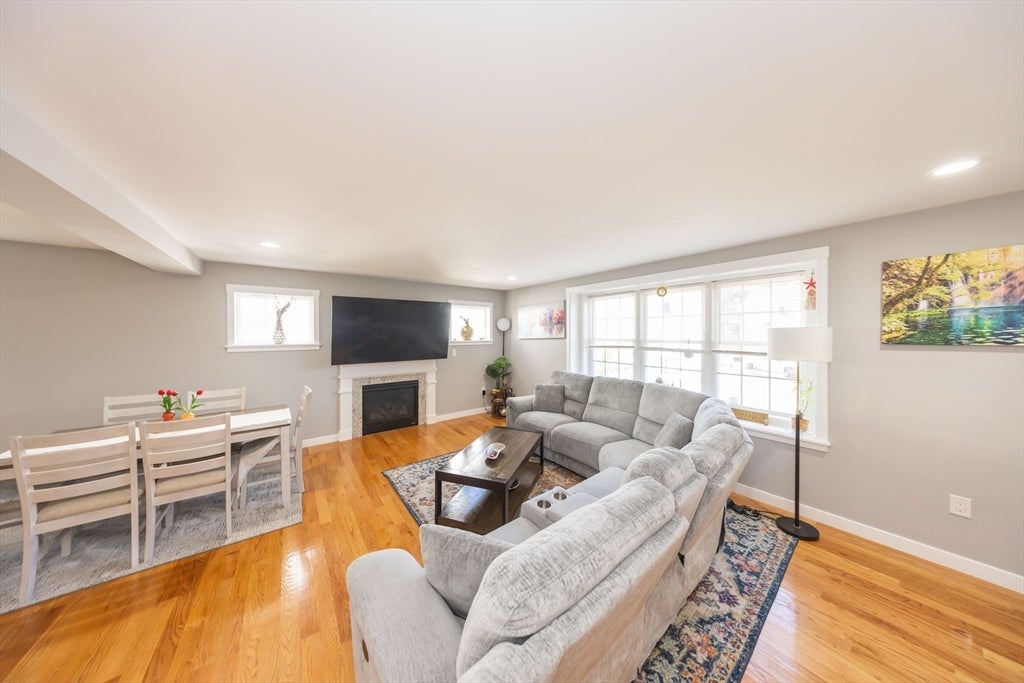 18 Craftsman CT #16, Grafton, MA Photo #8