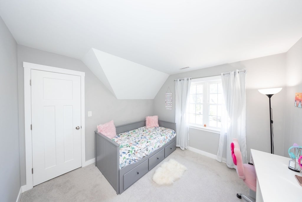 18 Craftsman CT #16, Grafton, MA Photo #25