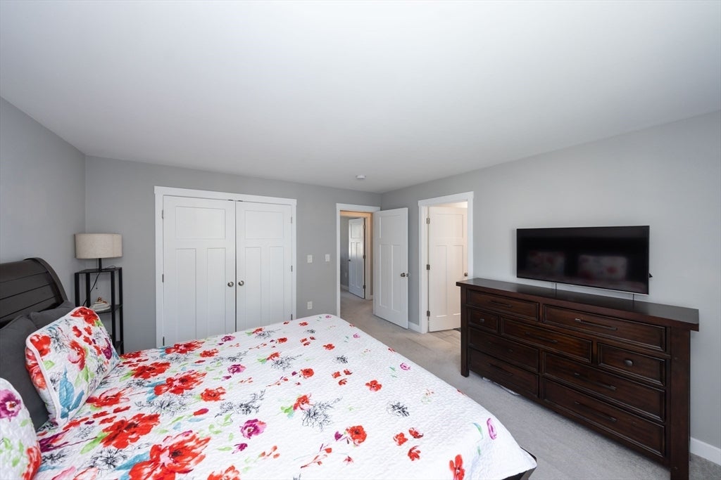 18 Craftsman CT #16, Grafton, MA Photo #12