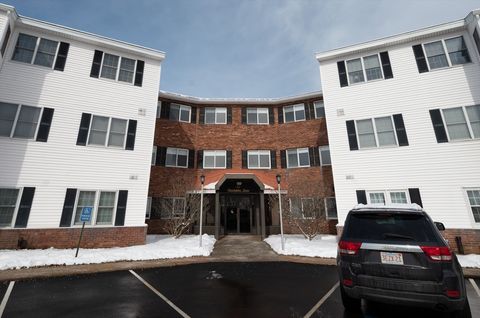 45 Christopher Dr 210 Methuen MA 01844