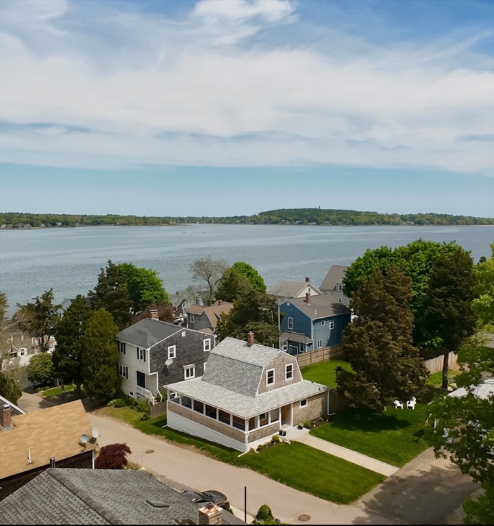 11 Drew Avenue