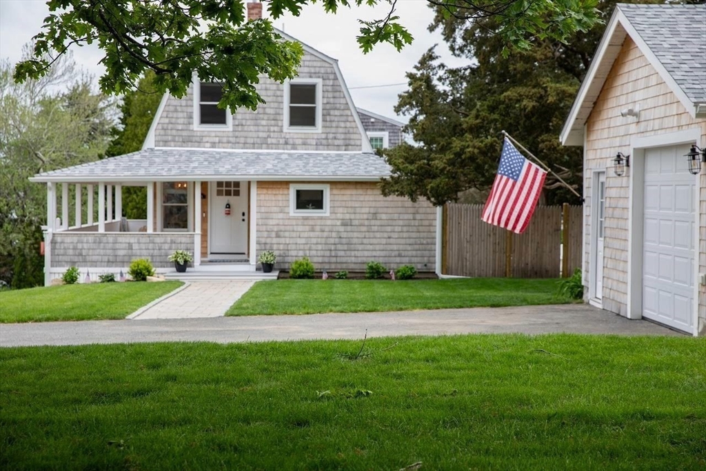 11 Drew Avenue