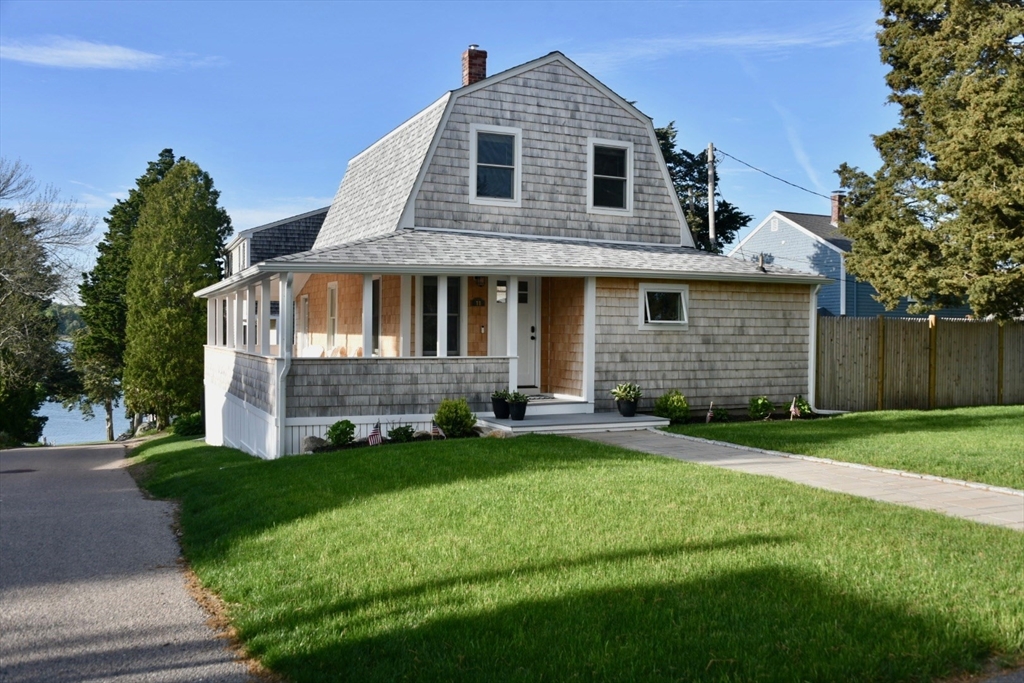 11 Drew Avenue