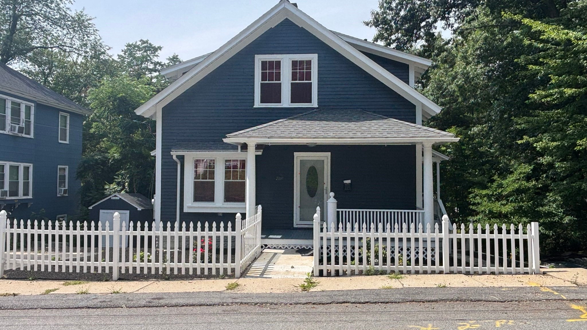 Click for 218 Marshall St, Fitchburg, MA slideshow Click for 218 Marshall St, Fitchburg, MA slideshow