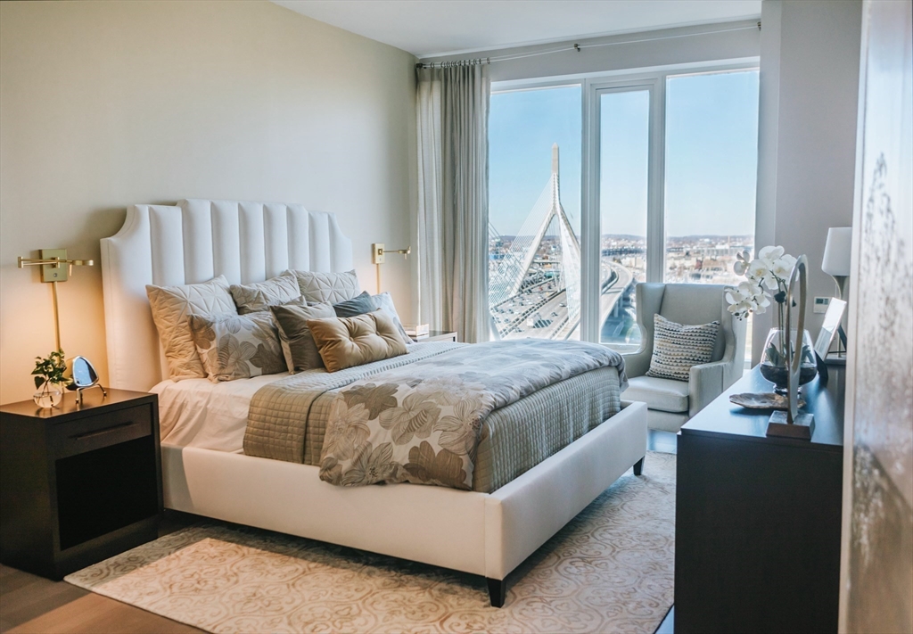 100 Lovejoy Wharf PH3E