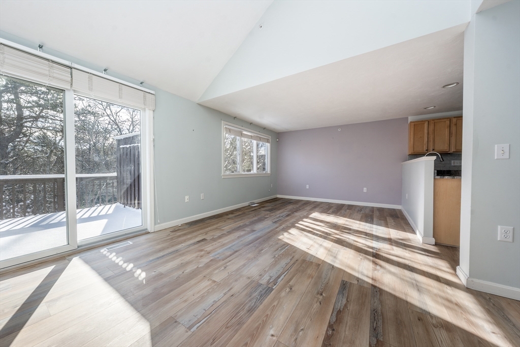 153 Leisure Green Dr 749