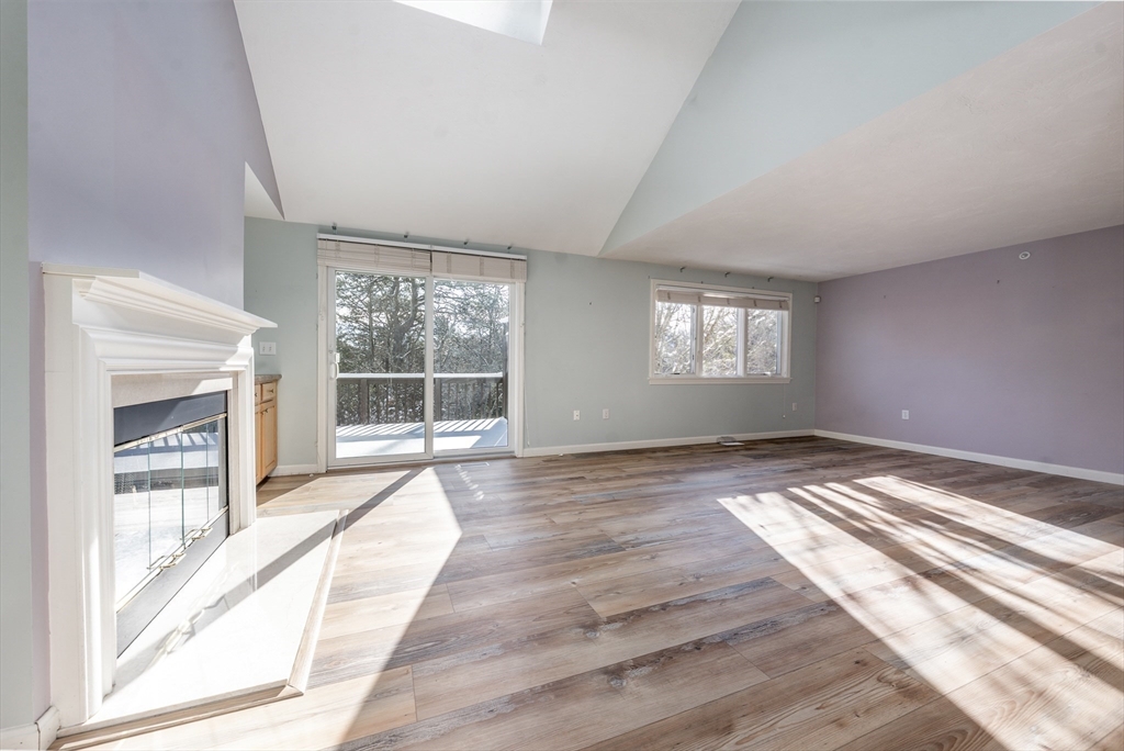 153 Leisure Green Dr 749