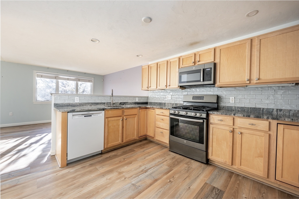 153 Leisure Green Dr 749