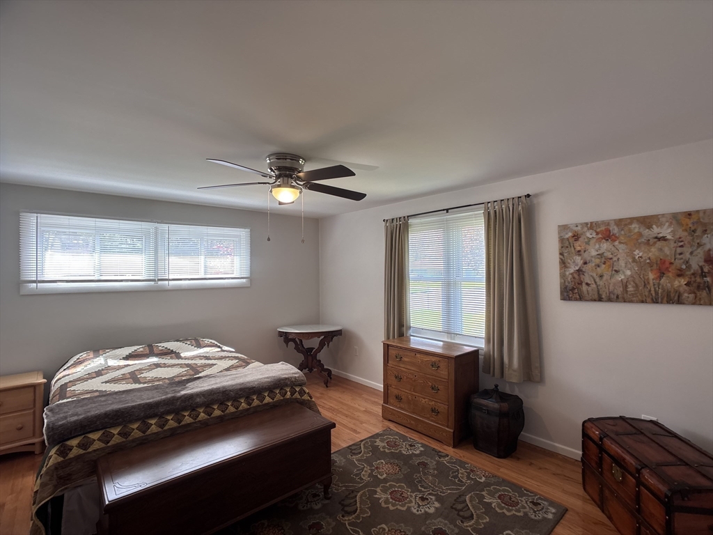 9 Vanguard Ln, Longmeadow, MA Photo #16