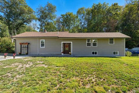 177 Boyce St Auburn MA 01501