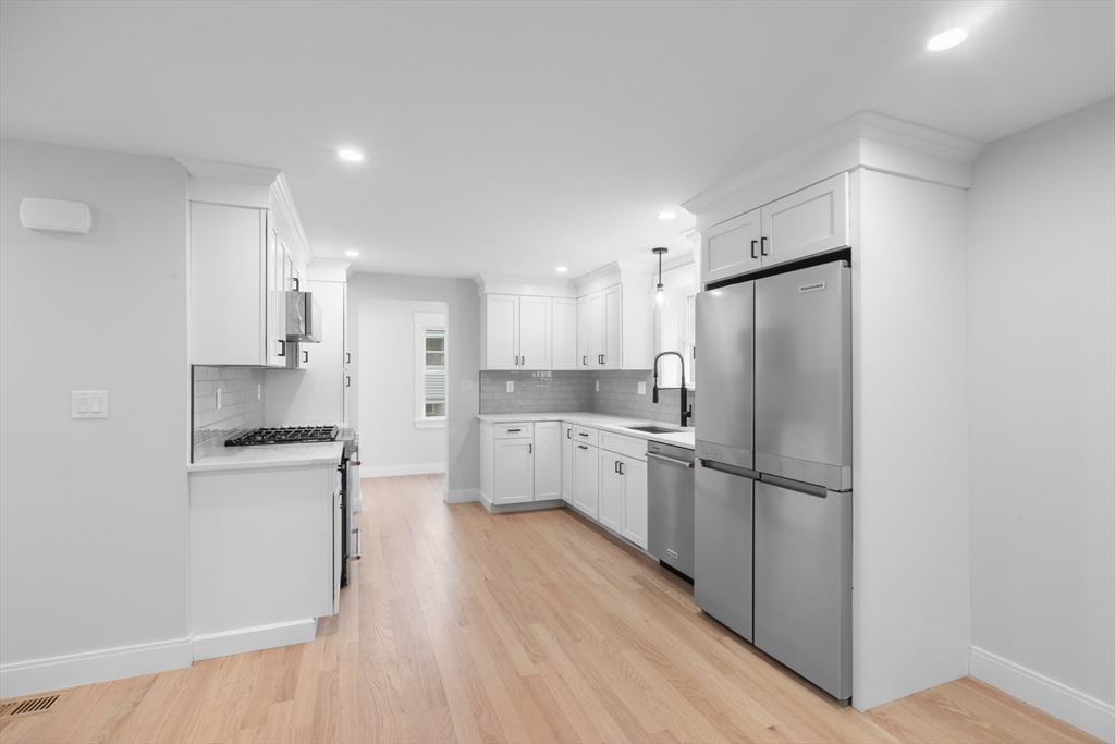 22 James St 1
