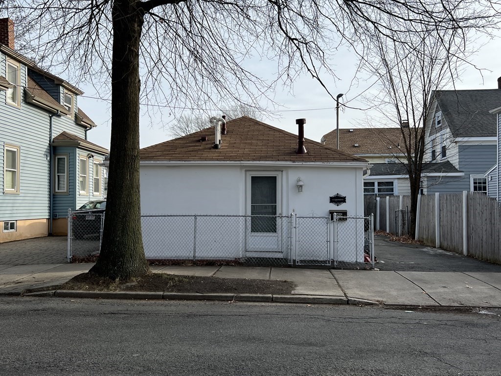 6A Goodridge St