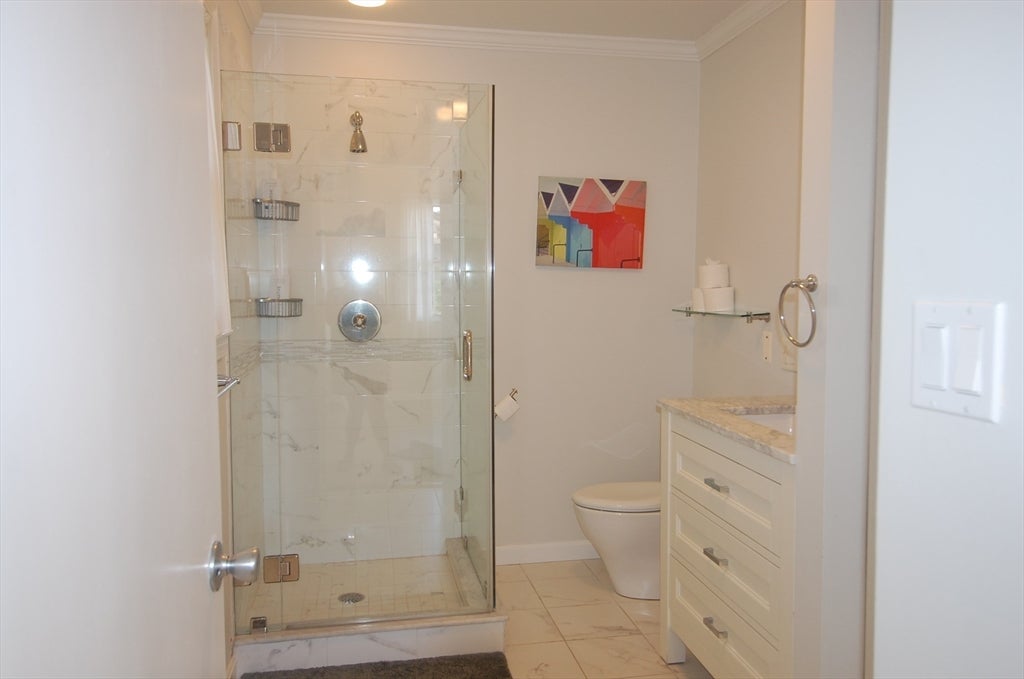 6 Bayview Ave, Dartmouth, MA, 6 Bayview Ave, Dartmouth, MA Photo #11