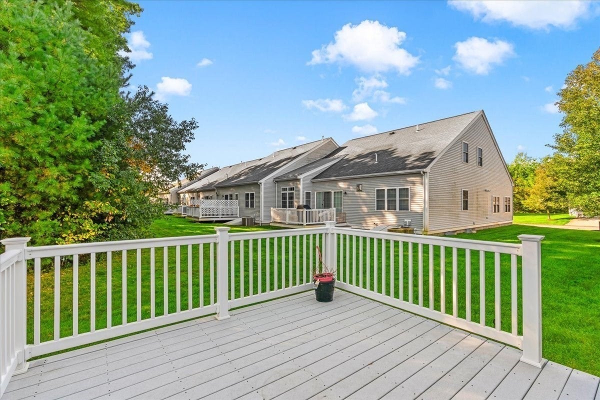 877 Auburnville Way #N3, Whitman, MA Photo #32