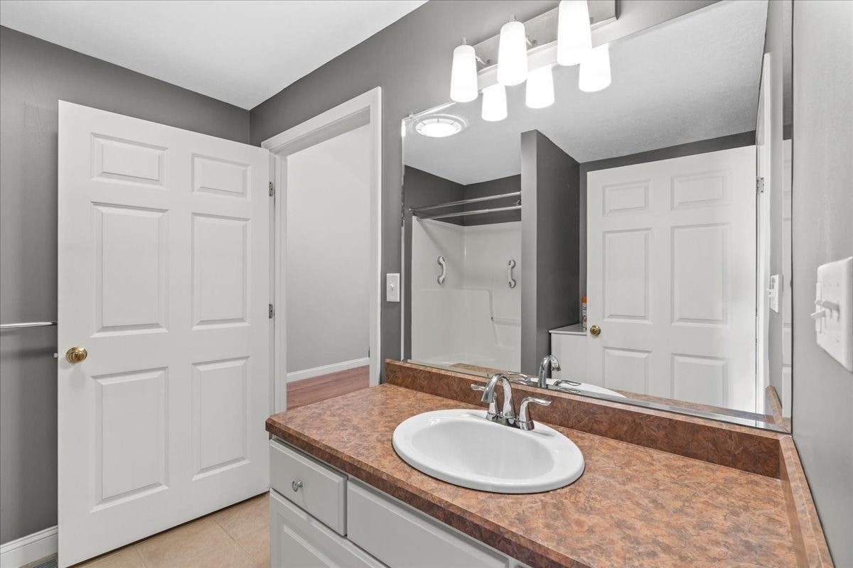 877 Auburnville Way #N3, Whitman, MA Photo #21