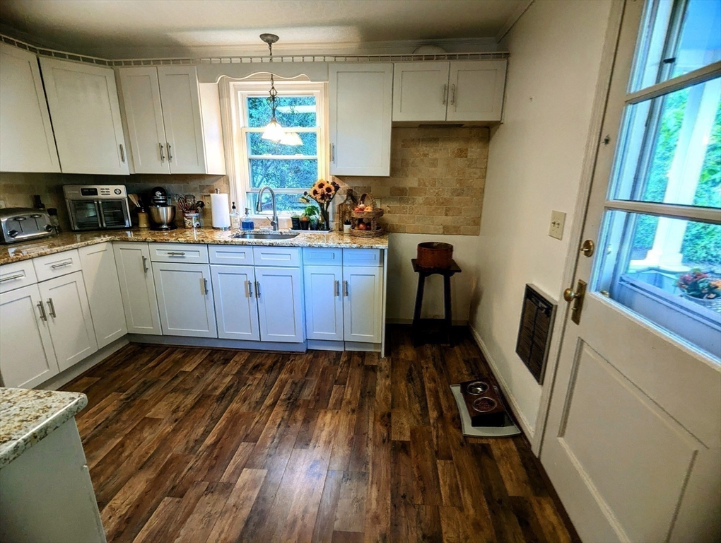 40 Ayer Road