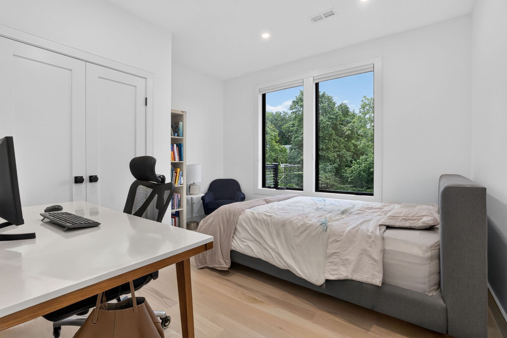 906-908 Chestnut Street #906, Newton, MA, 906-908 Chestnut Street #906, Newton, MA Photo #15