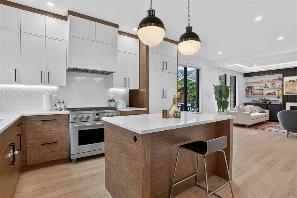 906-908 Chestnut Street 906