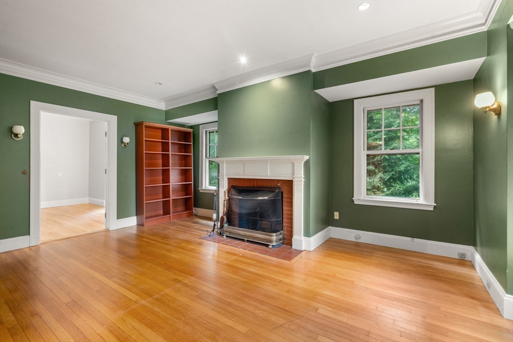 17 Longfellow Road