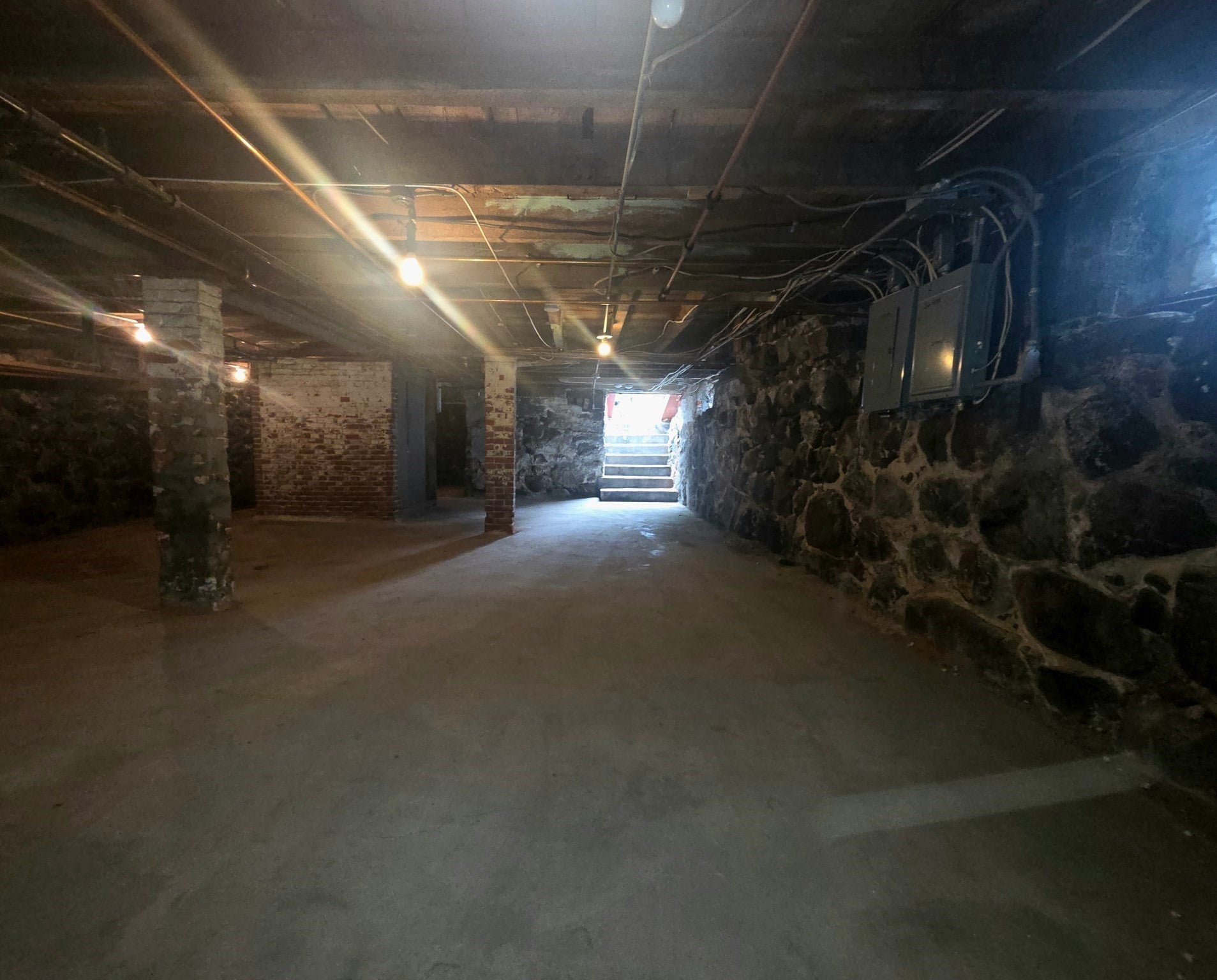 4 Upham St, Salem, MA, 4 Upham St, Salem, MA Photo #22