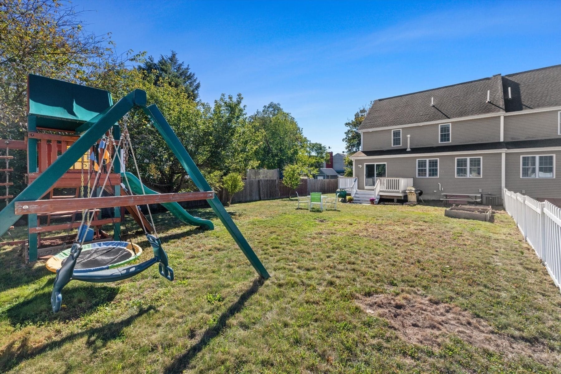 4 Child's Street #4, Shrewsbury, MA Photo #9
