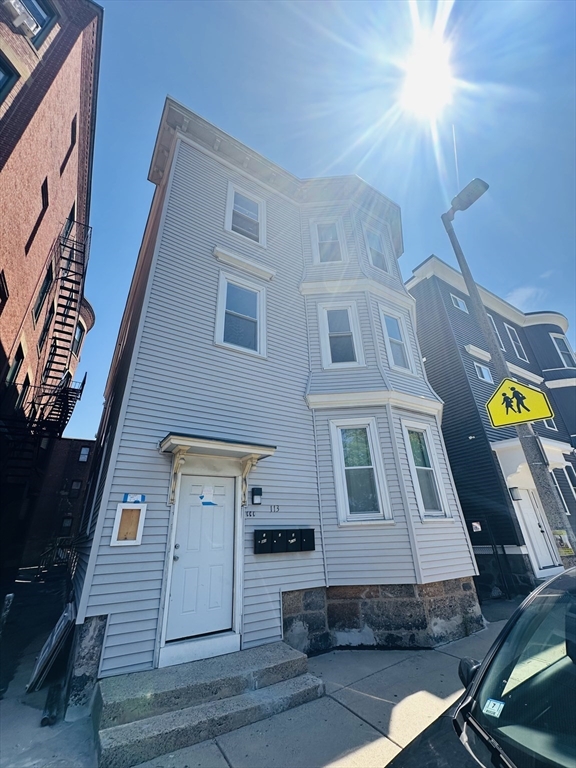 113 Dale St 2