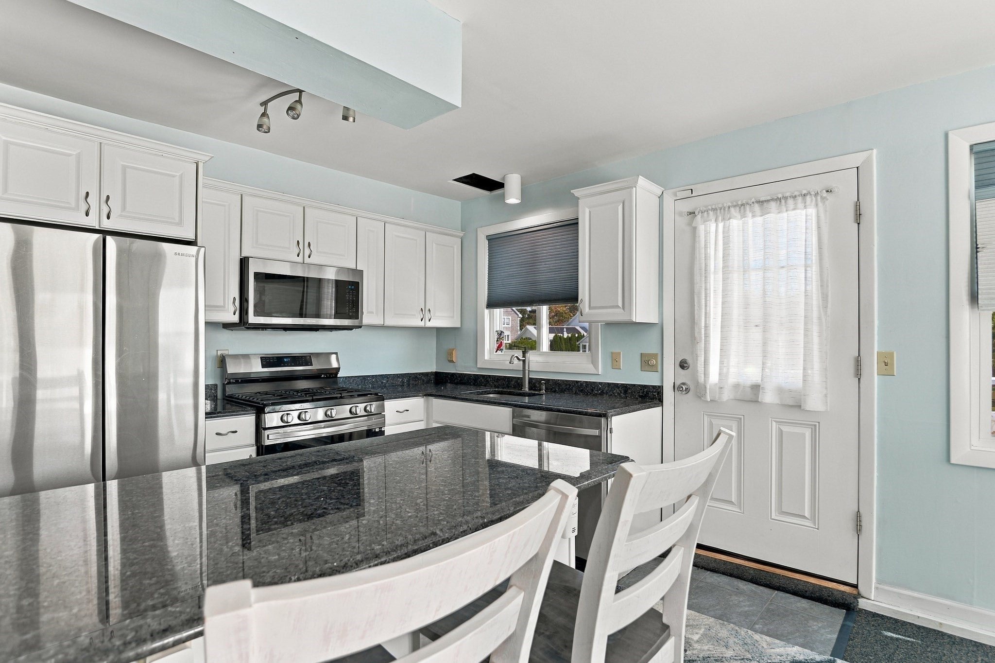 5 Bayview Ave, Fairhaven, MA, 5 Bayview Ave, Fairhaven, MA Photo #22