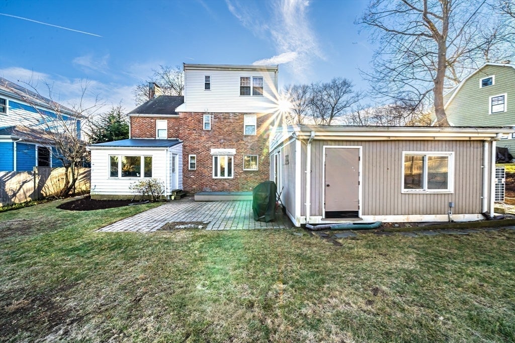 17 Woodhaven Rd