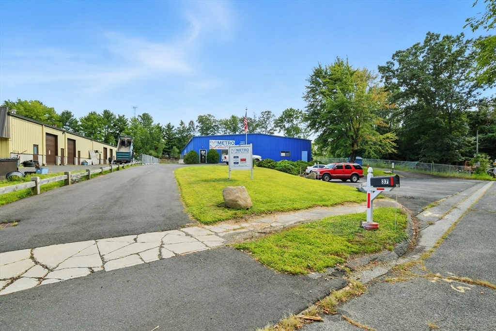37 Saint Jacques Ave