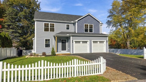 Photo of 38 Bell ST, Nashua, NH 03064 (MLS # 73595739)