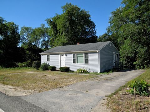 Photo of 75 Seven Hills Road, Plymouth, MA 02360 (MLS # 73479762)