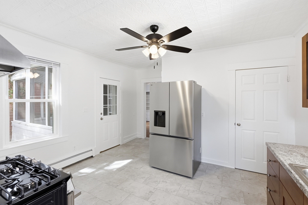 46 Arlington St, Lowell, MA Photo #18