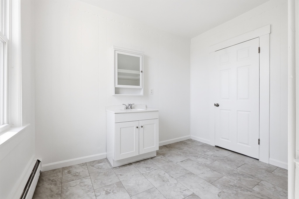 46 Arlington St, Lowell, MA Photo #30