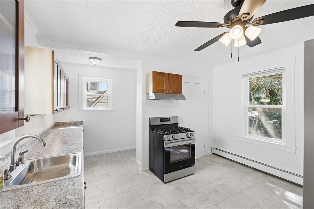 46 Arlington St, Lowell, MA Photo #17
