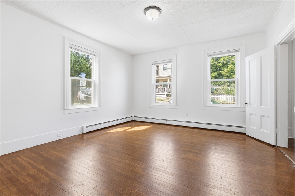 46 Arlington St, Lowell, MA Photo #6