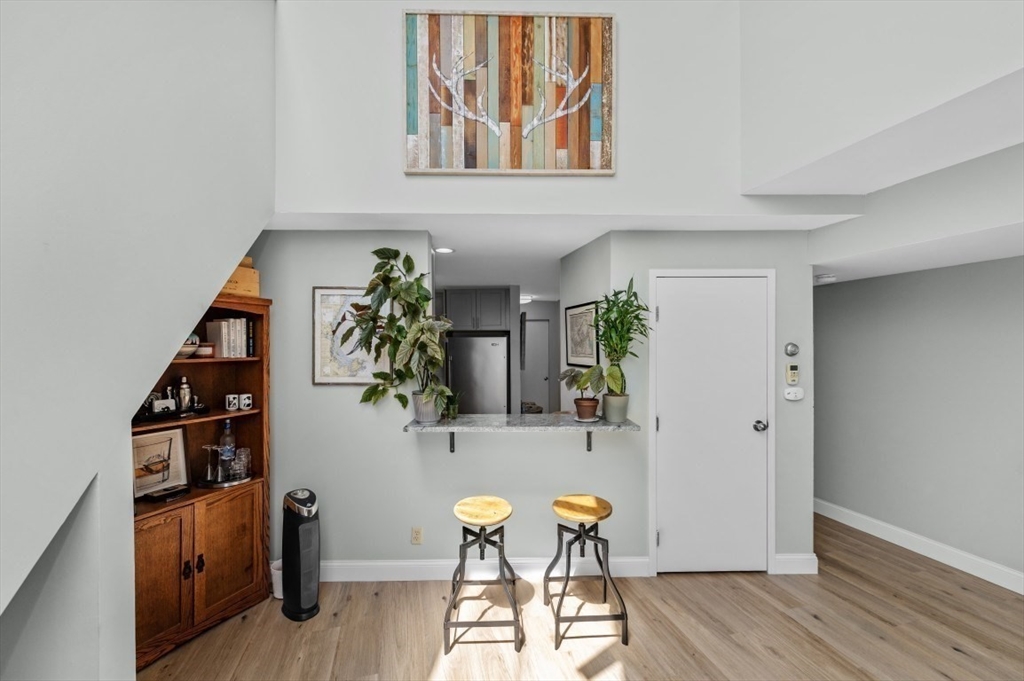 348 Rantoul St 305