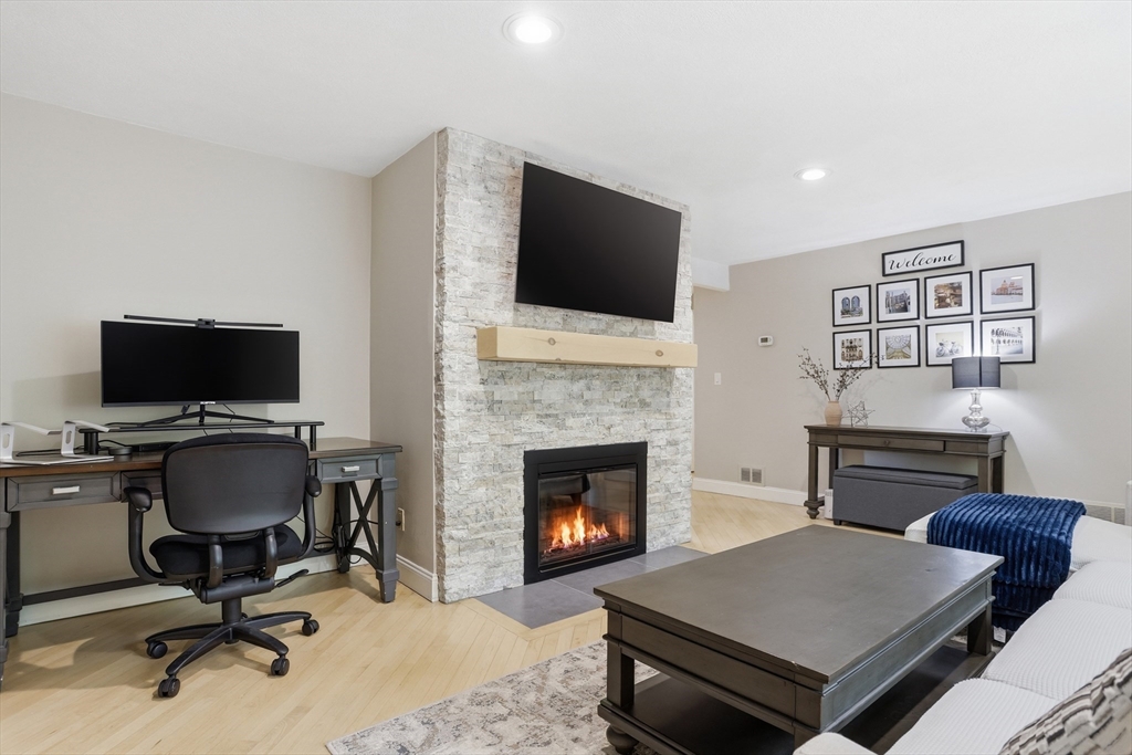 19 Bradley Lane #19, Westford, MA Photo #5