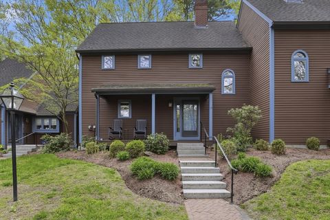 Photo of 19 Bradley Lane #19, Westford, MA 01886 (MLS # 73517680)