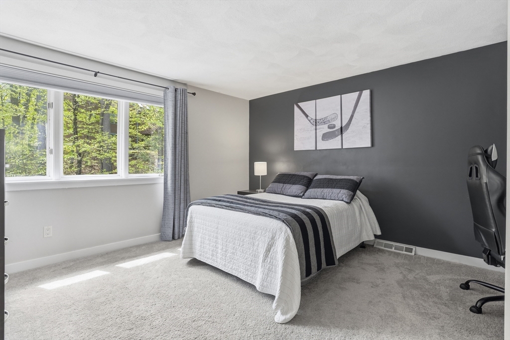 19 Bradley Lane #19, Westford, MA Photo #23