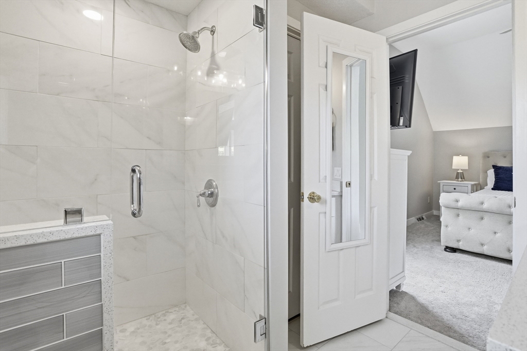 19 Bradley Lane #19, Westford, MA Photo #21