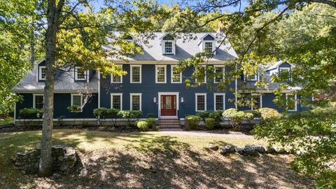 12 Dutton Park Walpole MA 02081