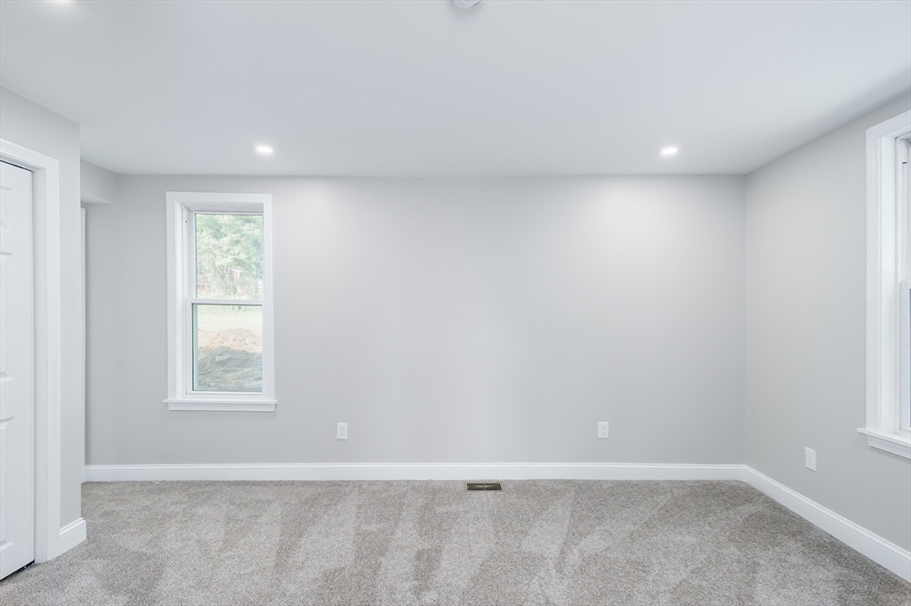 49 Smith Hanson Rd, North Brookfield, MA, 49 Smith Hanson Rd, North Brookfield, MA Photo #21