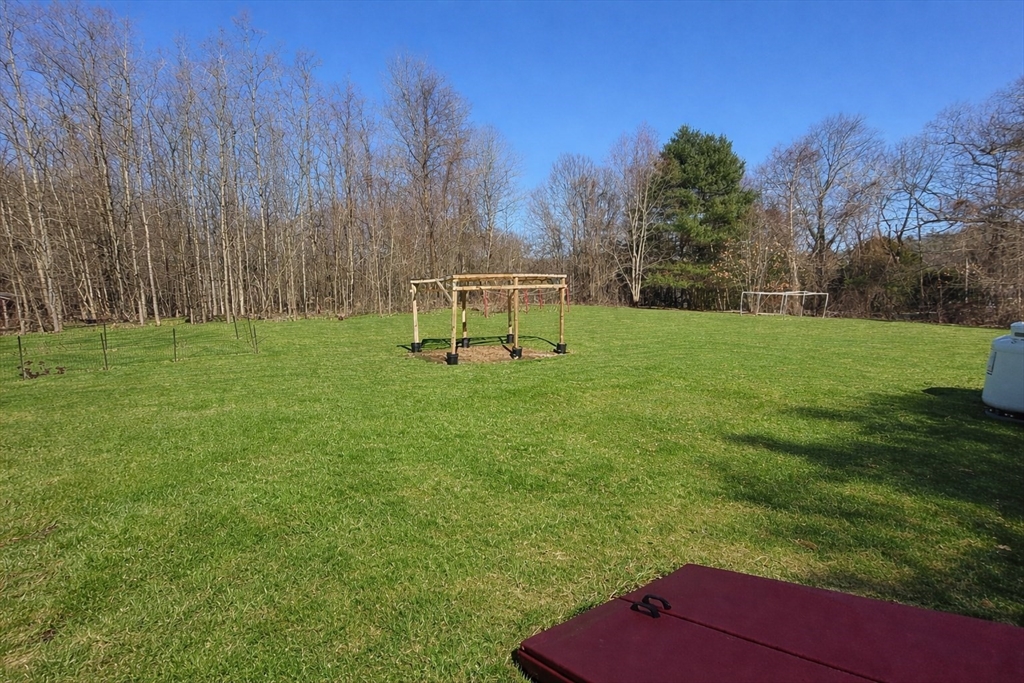 49 Smith Hanson Rd, North Brookfield, MA, 49 Smith Hanson Rd, North Brookfield, MA Photo #6