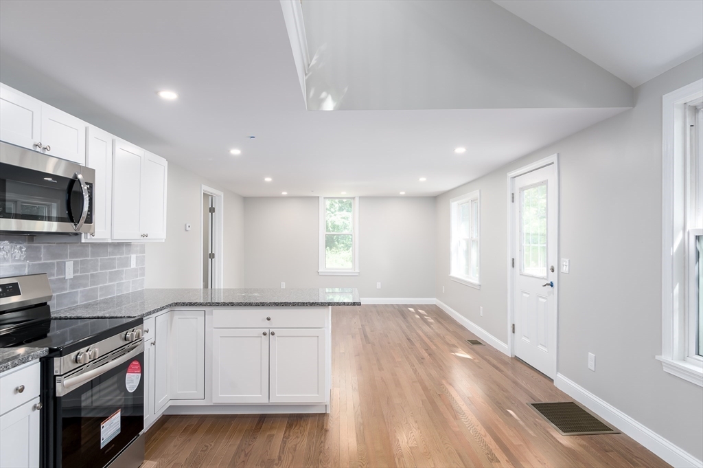 49 Smith Hanson Rd, North Brookfield, MA, 49 Smith Hanson Rd, North Brookfield, MA Photo #11