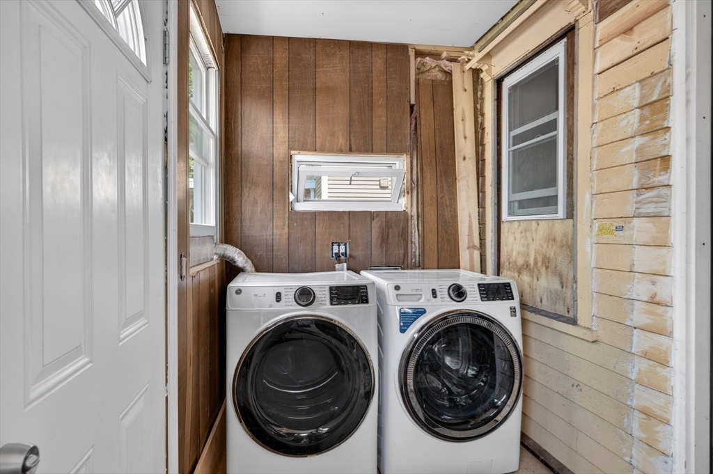 293 Swan St, Providence, RI Photo #23
