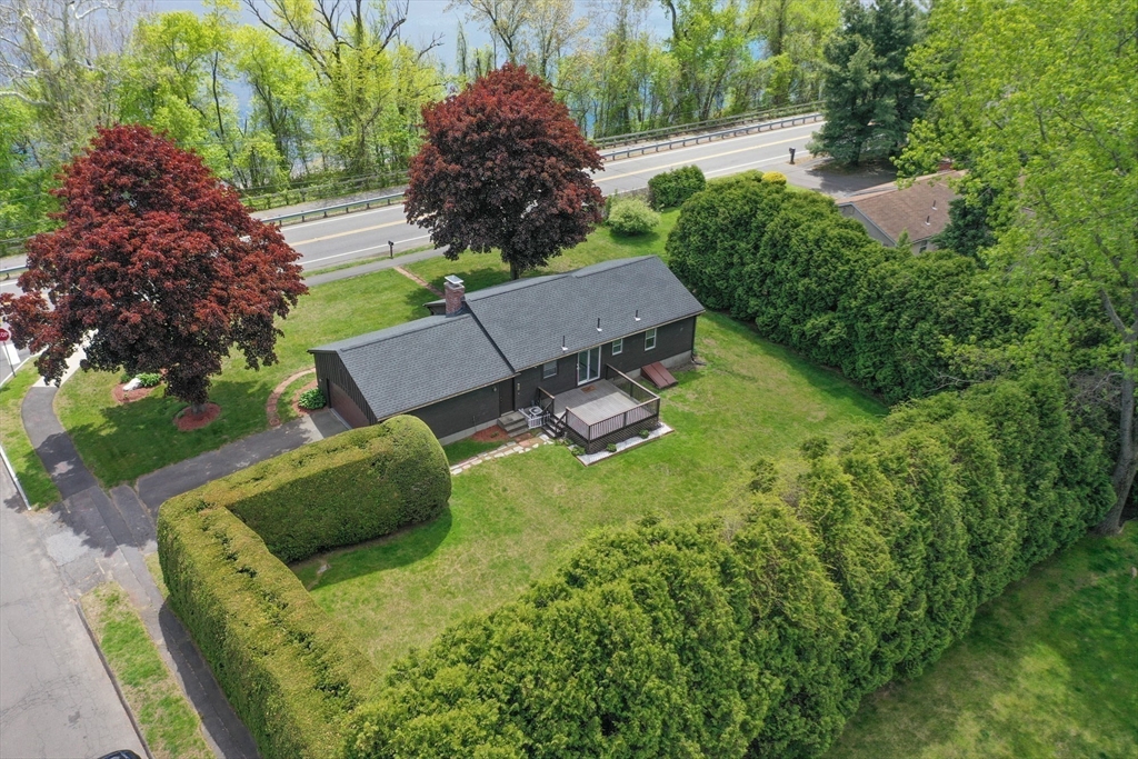 629 River Road