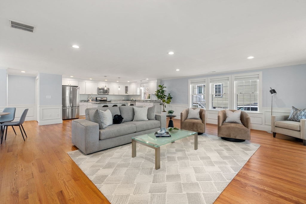 63 Wilson Avenue 63