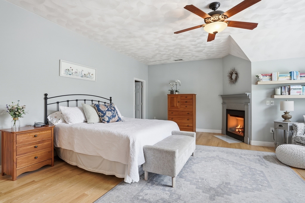 7 Jills Way #7, Tewksbury, MA Photo #22